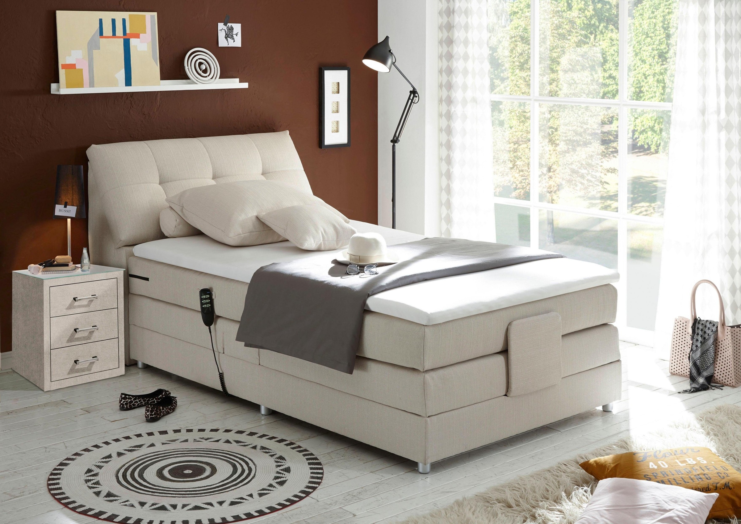 ED EXCITING DESIGN Boxspringbett »Carpino wahlweise in den Breiten 120cm oder 180cm erhältlich« inkl. Motor, Stauraum im Kopfteil und Topper