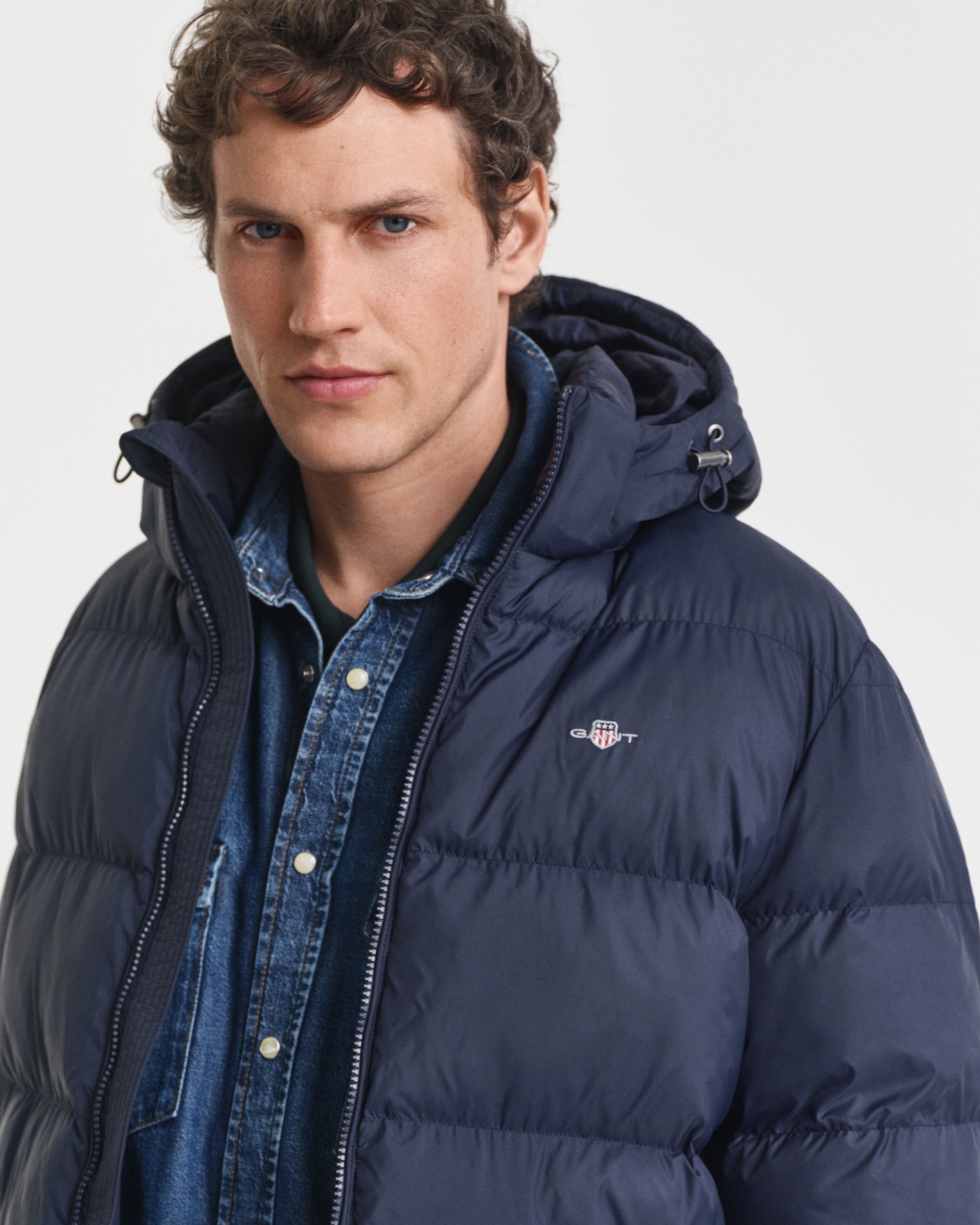 Gant Manteau matelassé »ACTIVE CLOUD MID LENGTH« Puffermantel, regular fit, abnehmabre Kapuze, 2-Wege-Reissverschluss