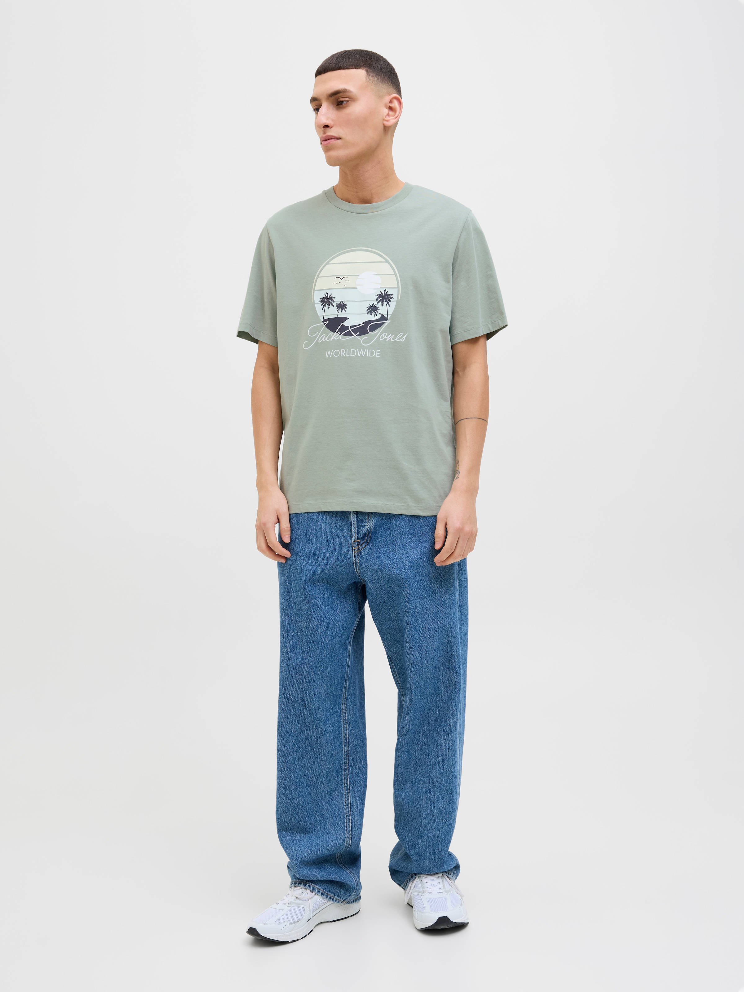 Jack & Jones Rundhalsshirt »JJPALM TEE SS CREW NECK LN«