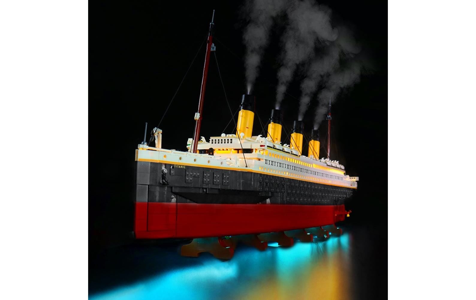 Image of Steinbaukasten "BrickBling LED-Licht-Set für LEGO Titanic -10294"