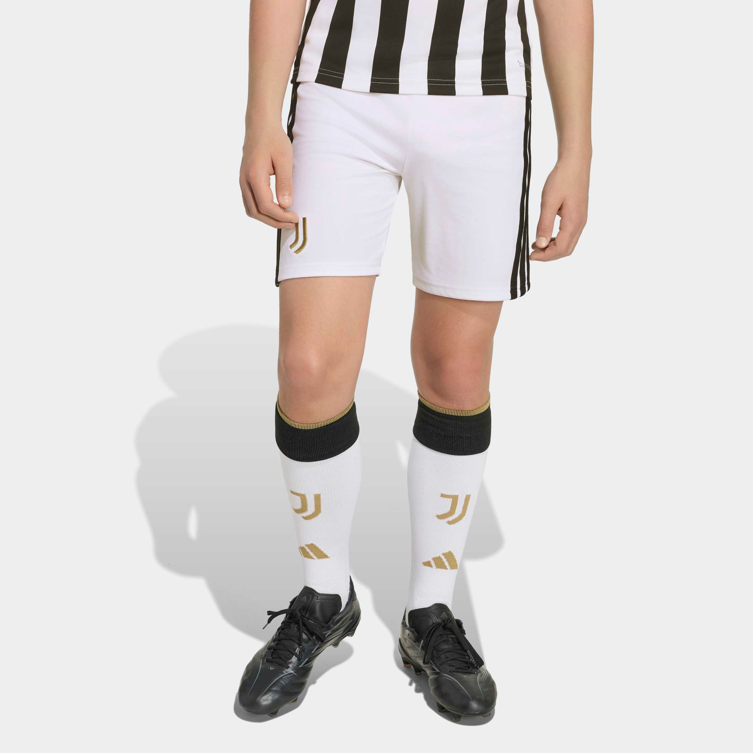 Image of adidas Performance Trainingsshorts "JUVENTUS TURIN 26/27 KIDS" mit mittelhohem Bund, für Fussball, aus Polyester
