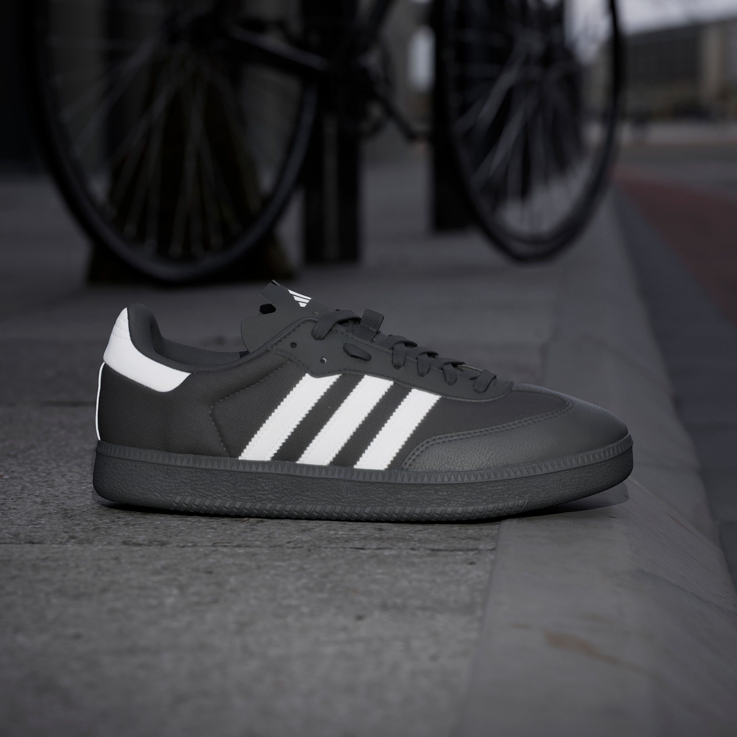 adidas Performance Sneaker »THE CYCLING VELOSAMBA MADE WITH NATURE«